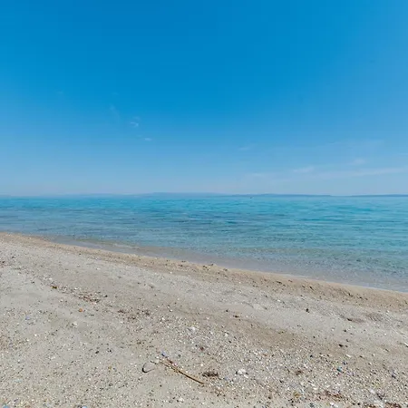 Kyano Beachfront House 別荘